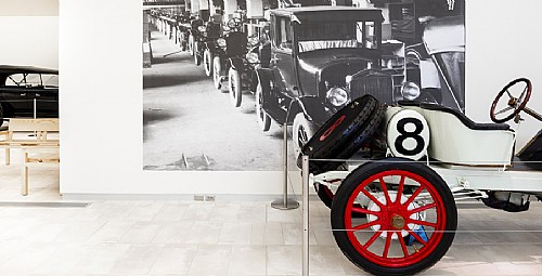 Launching our new Car and Carriage Museum Tours