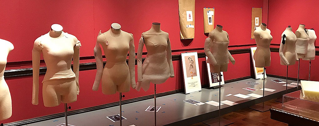 Behind the Scenes&mdash;Installing <em>Katharine Hepburn: Dressed for Stage & Screen</em>