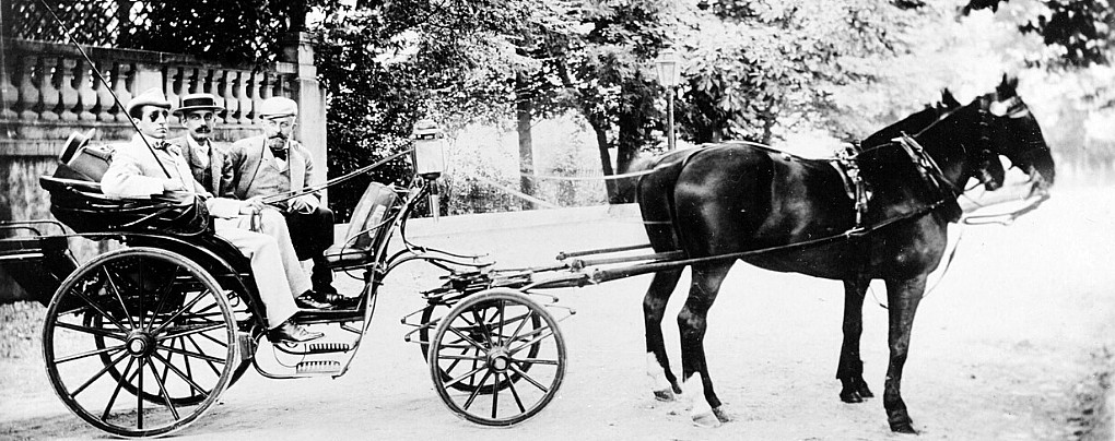 Bringing the Carriages Home:  A New Carriage House for the Collection